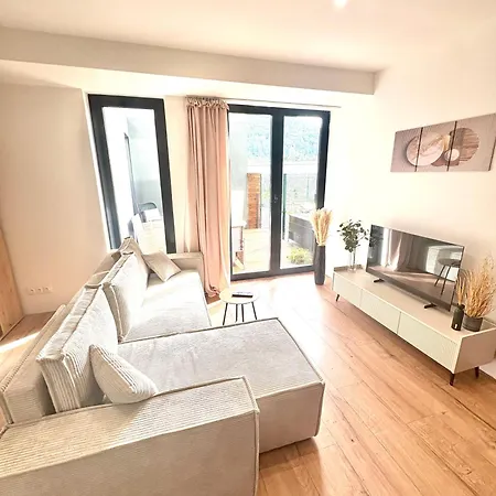 Apartamento Moderný So Súkromnou Terasou V Centre Banskej Bystrice