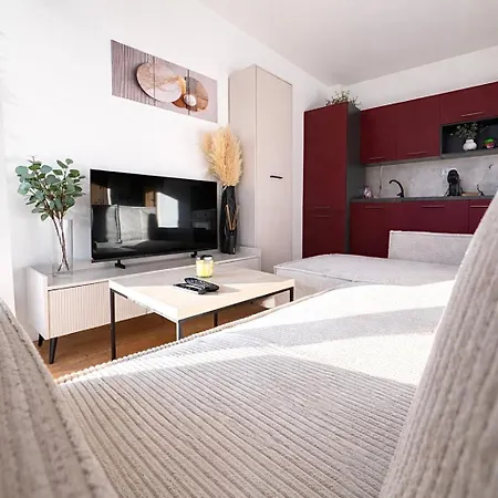 Moderny So Sukromnou Terasou V Centre Banskej Bystrice Banská Bystrica